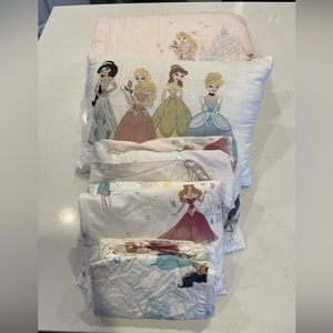 Pottery Barn Princess toddler Bedding w/ pillow